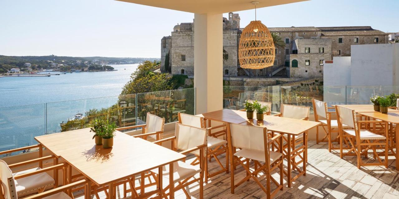 Catalonia Mirador Des Port Hotel Exterior photo