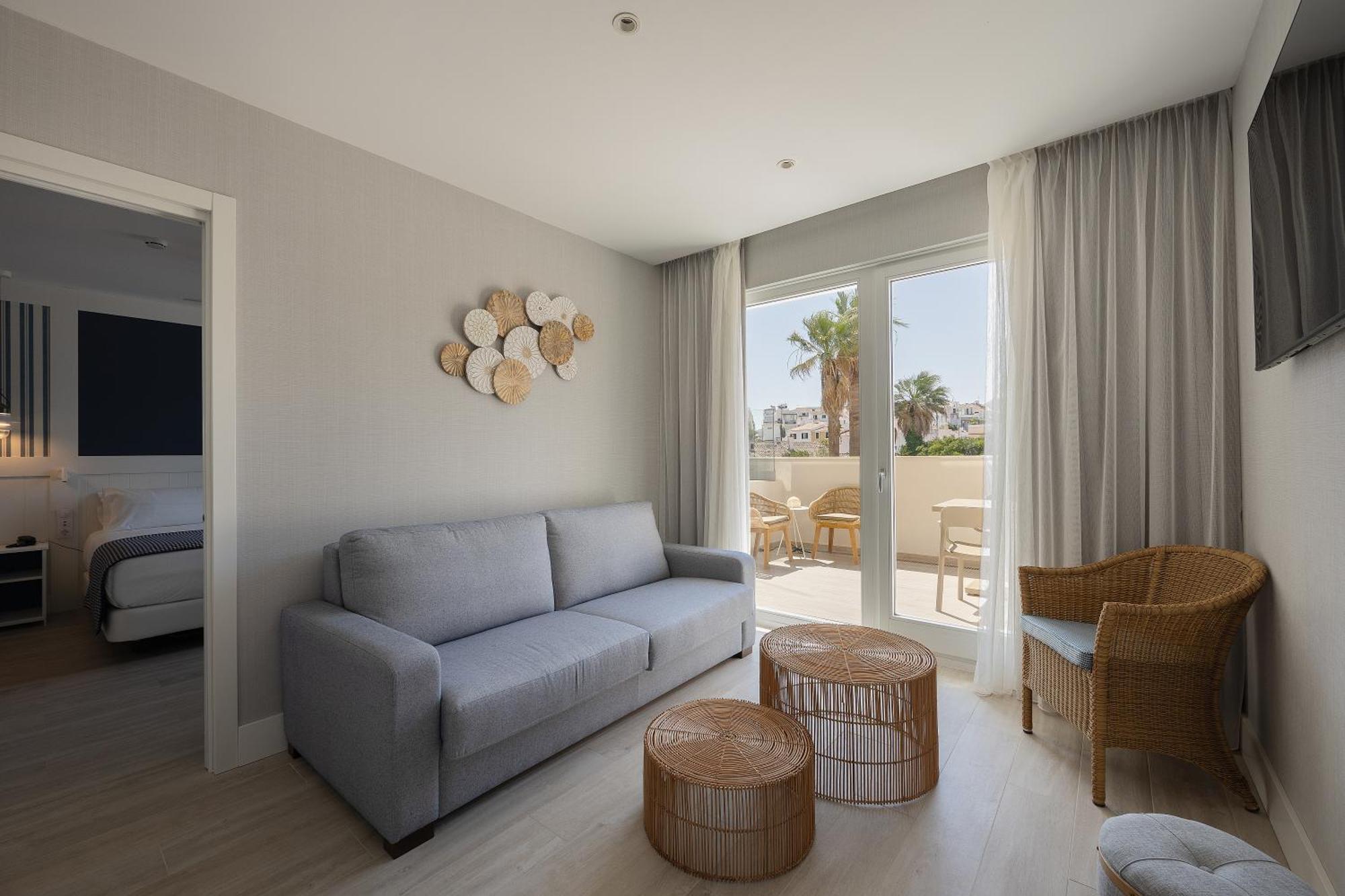 Catalonia Mirador Des Port Hotel Room photo